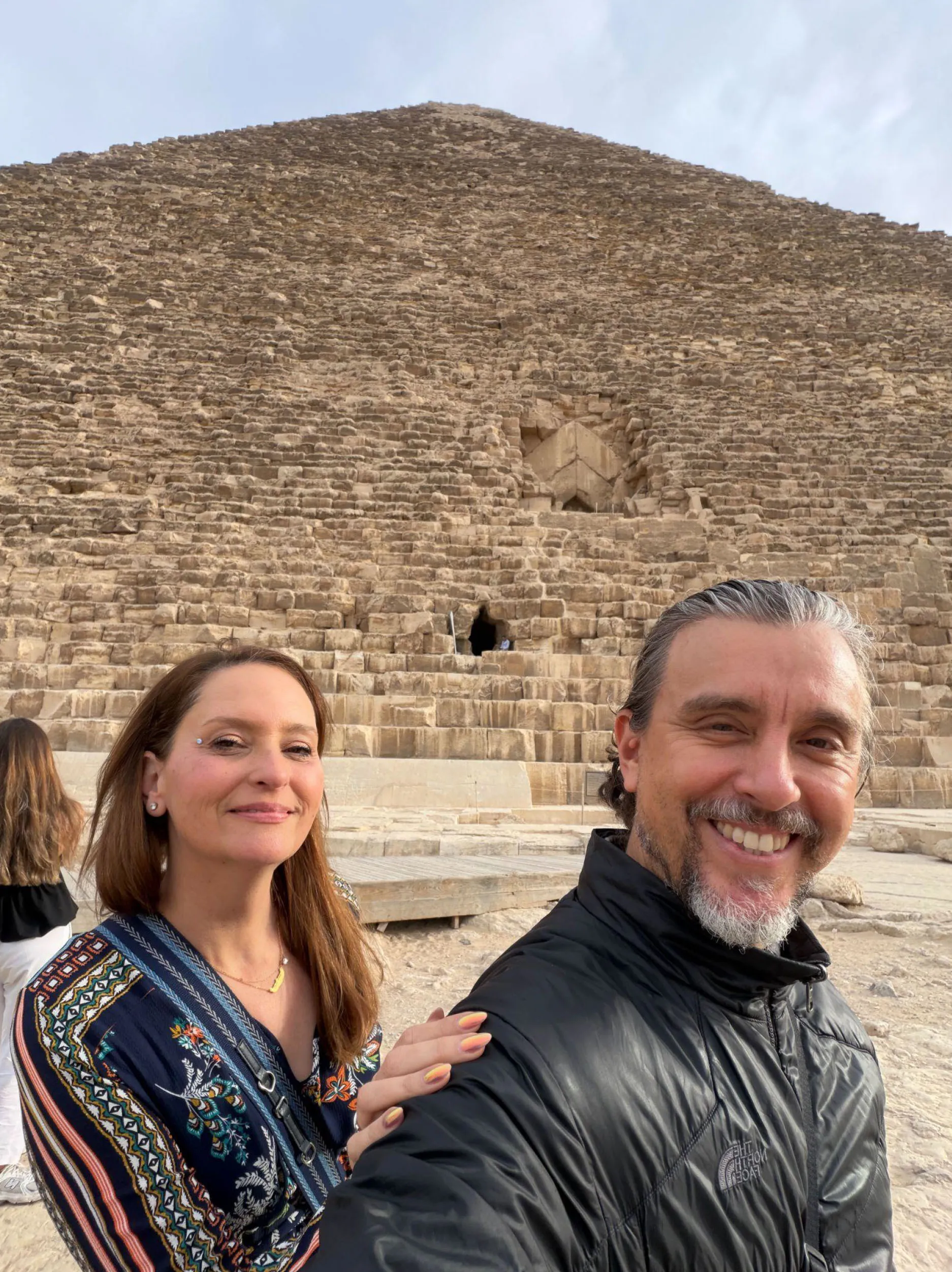 Carmen Villarreal Alberich y Matías Mahia en Egipto, co-fundadores de los voluntariados de Reikitime